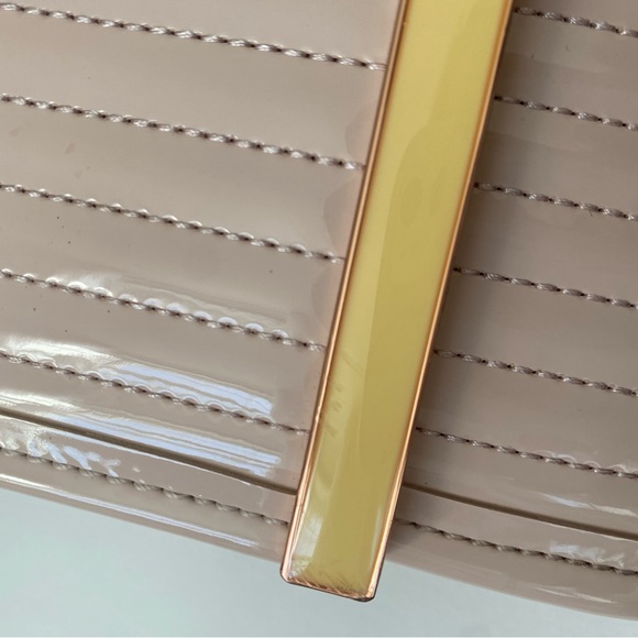 Ted Baker pink crossbody and clutch - Picture 9 of 12